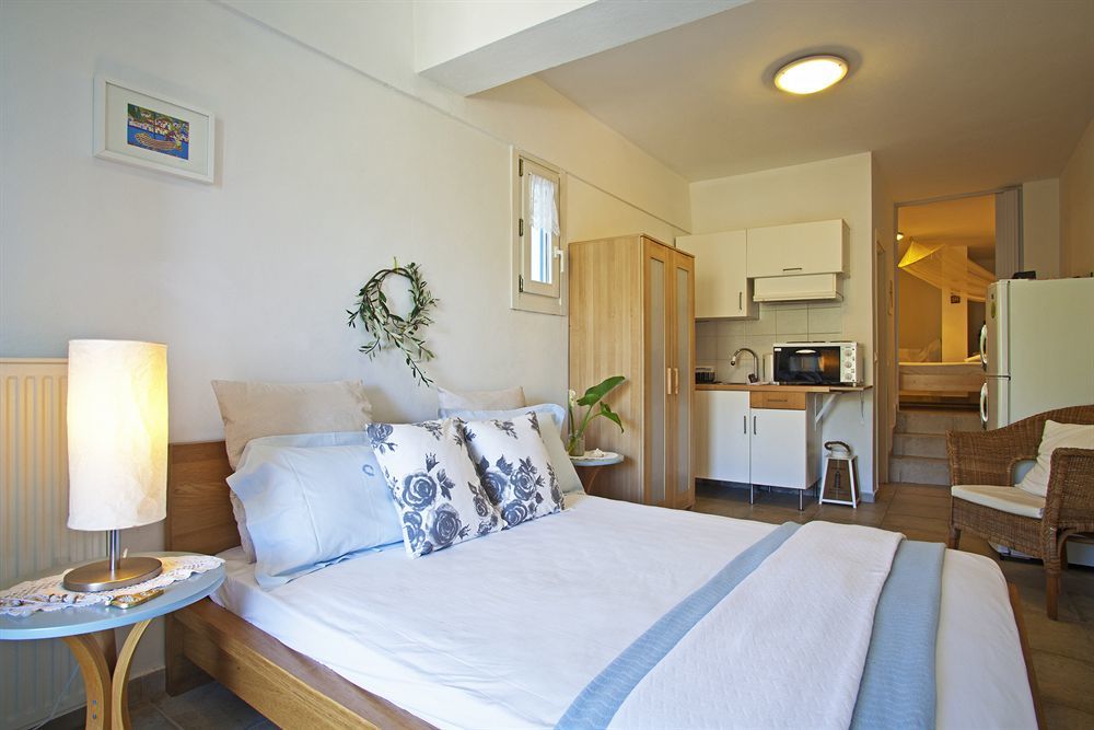 Anemomiloi Andros Hotell Exteriör bild